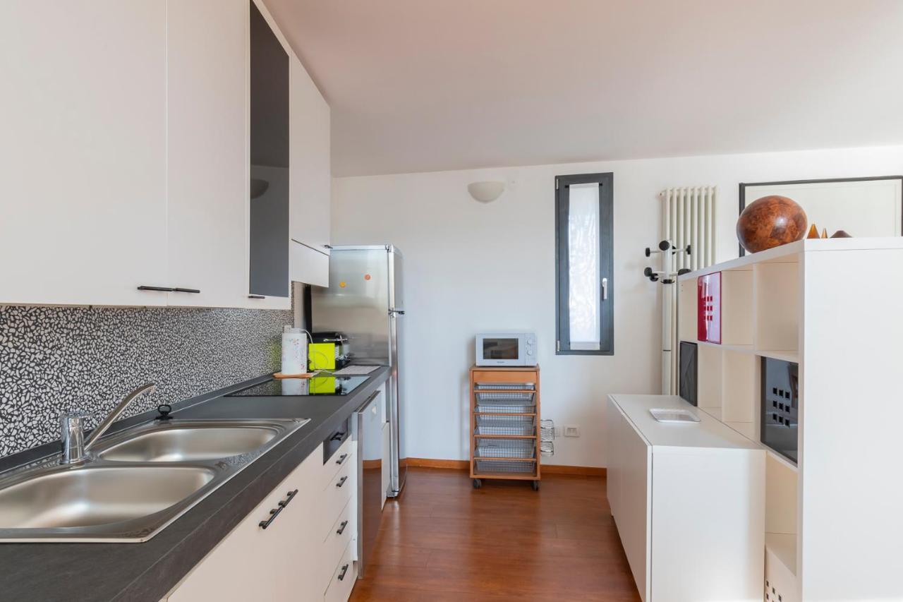 I Host Apartment - Guintellino 32 มิลาน ภายนอก รูปภาพ